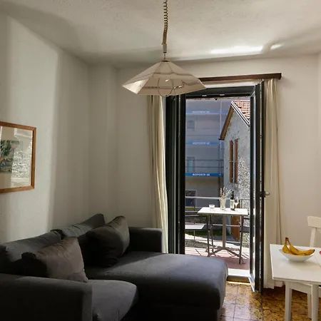 Tiny Locarno Area Apartment *
