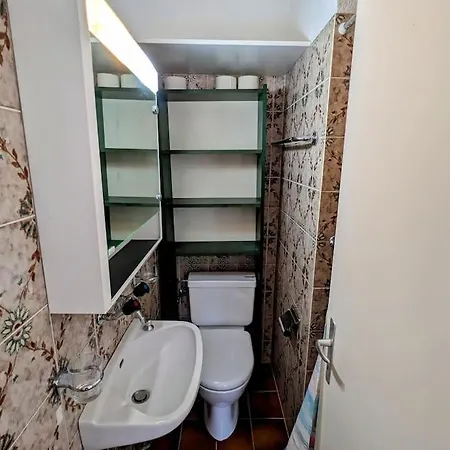 דירה Tiny Locarno Area לוזון